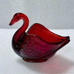 Vintage Fenton Ruby Red Swan Open Dish Tealight Glass